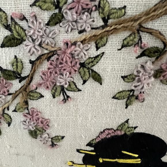 Vintage 1980s Japanese Antique Needlepoint Framed Wall Art Hand Stitched Framed - Picture 5 of 12